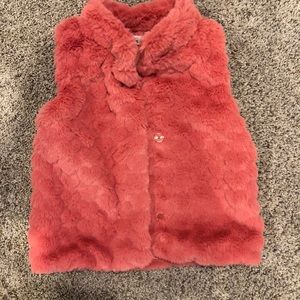 Child’s size 5 furry soft vest